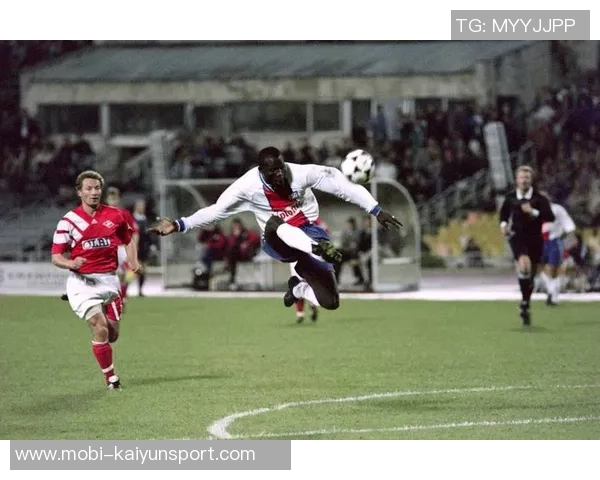 英超本赛季断球次数排行榜库杜斯领衔萨拉赫佩德罗紧随其后